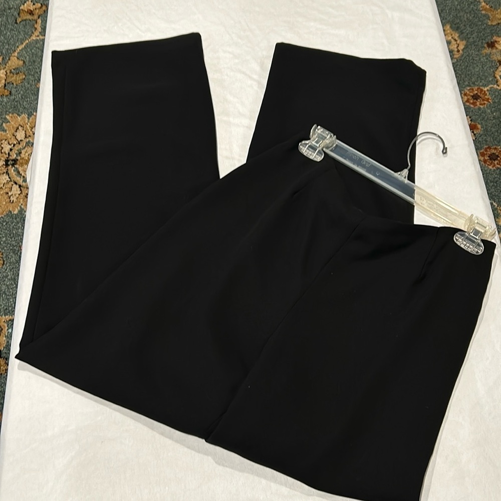 Donna Morgan Black Lined Pants Size 10 Wide Leg Excellent Condition - Picture 4 of 7